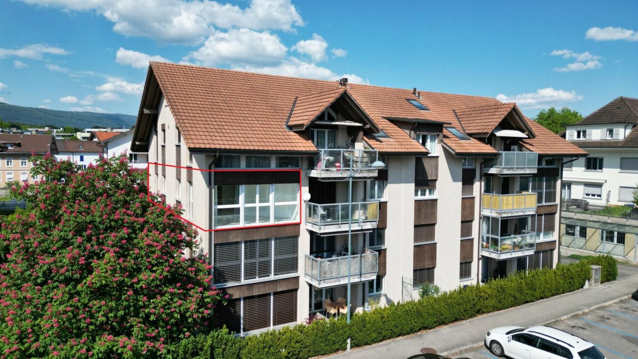 Read more about the article Modernes Zuhause mit Charme, Komfort und Top-Lage in Brügg