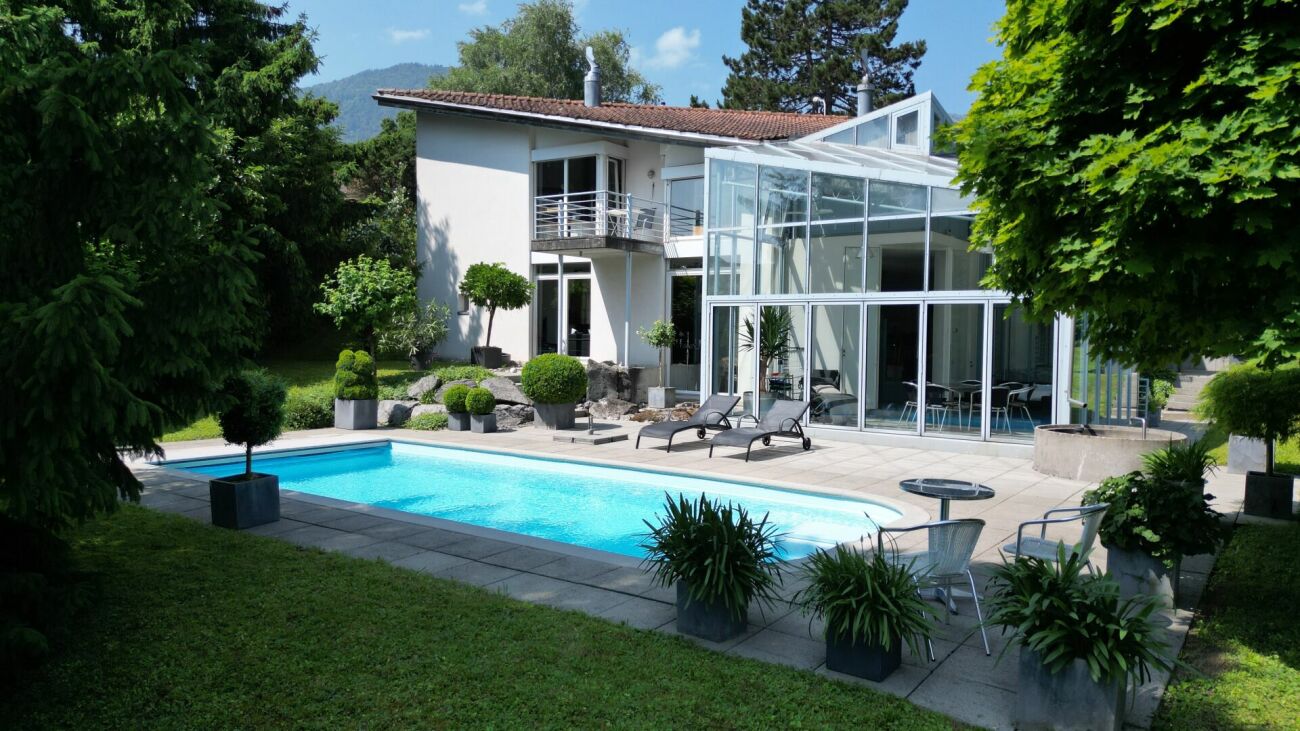 Read more about the article Repräsentative Villa in bester Lage im Raum Solothurn