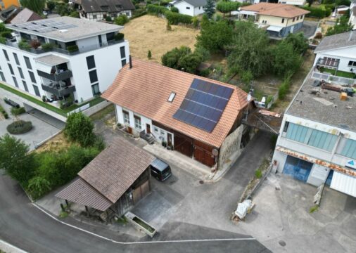 Mehrfamilienhaus mit Bauland an attraktiver Lage